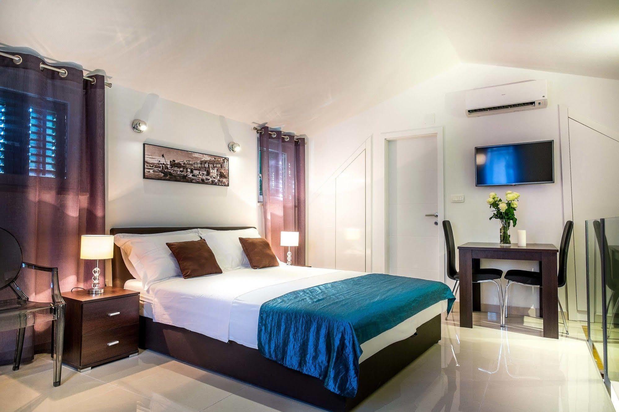 Split Oasis Studio Apartments Luaran gambar